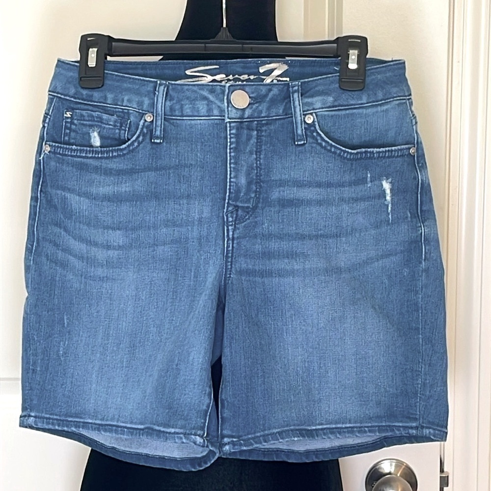Seven 7 Bermuda Stretch Jeans Shorts Size 4